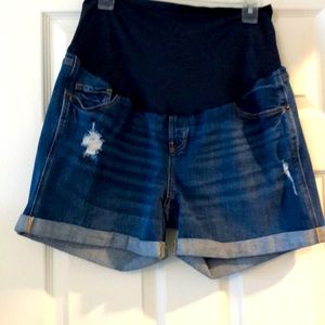Old navy maternity jean shorts